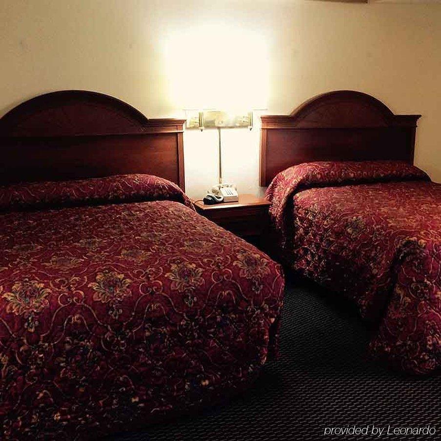 Travelers Inn Midwest City Eksteriør billede