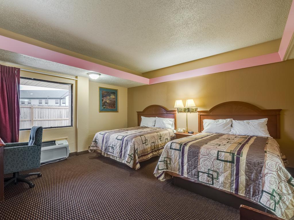 Travelers Inn Midwest City Eksteriør billede