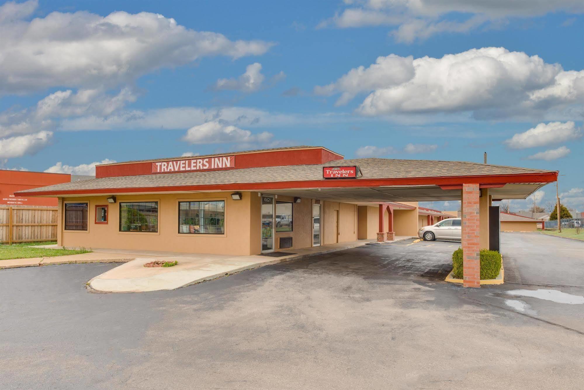 Travelers Inn Midwest City Eksteriør billede
