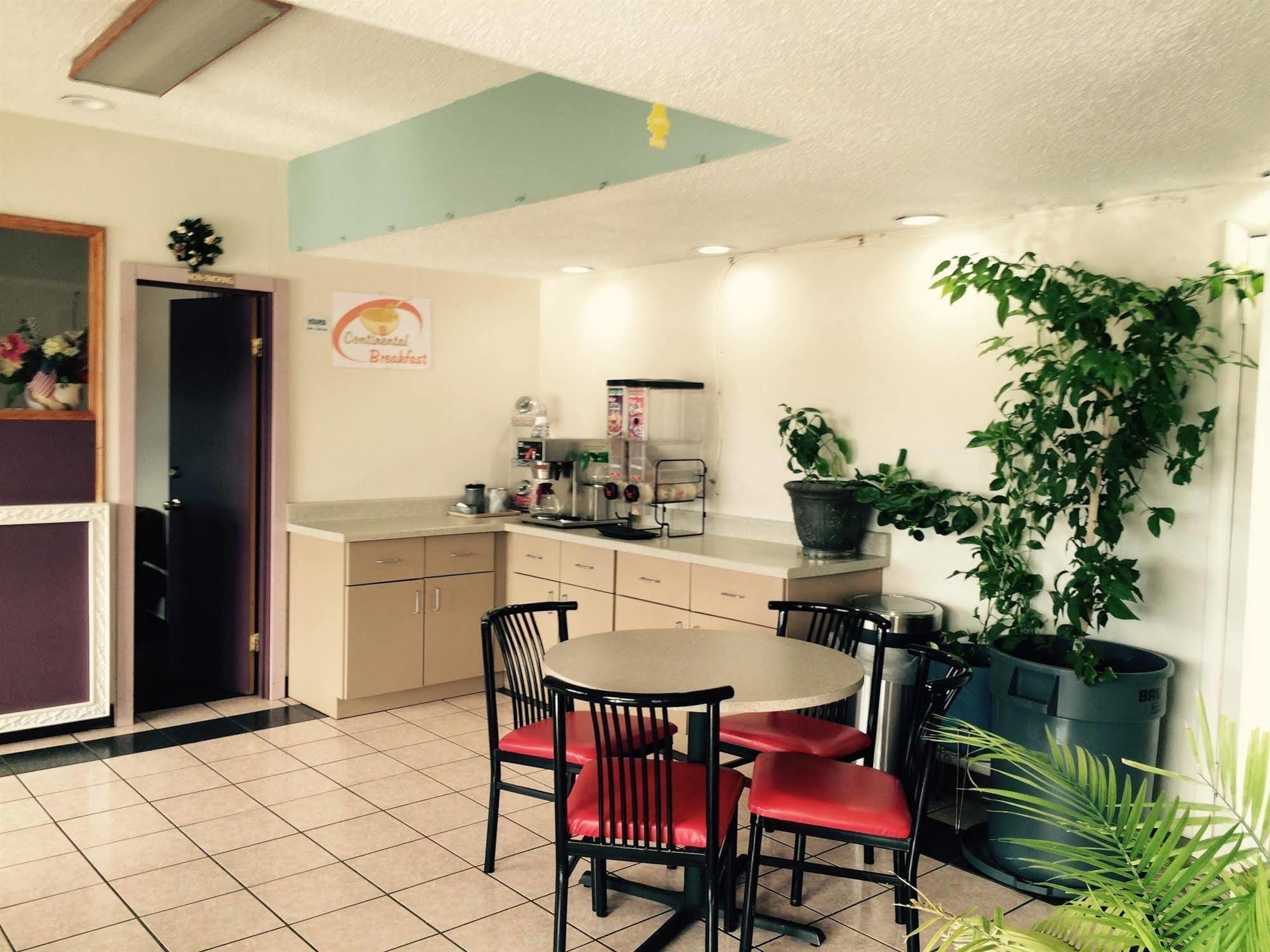 Travelers Inn Midwest City Eksteriør billede